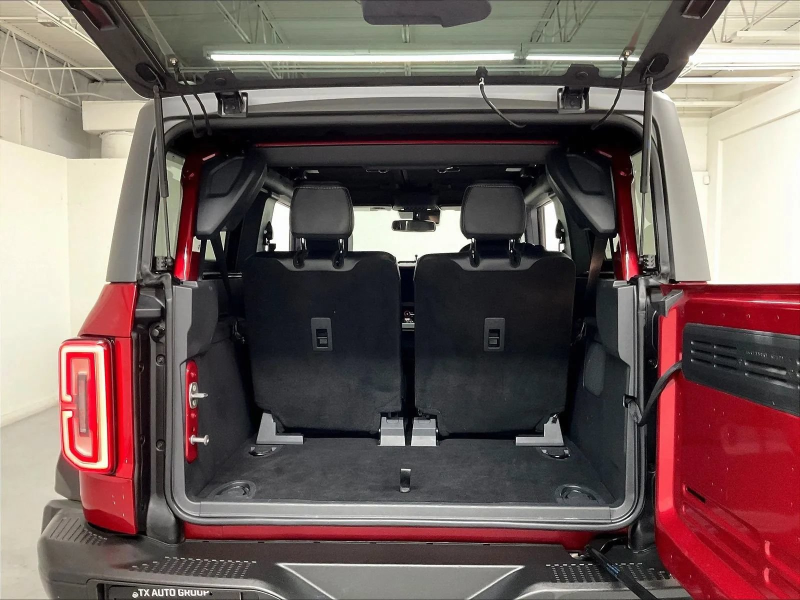 Used 2021 Ford Bronco First Edition AWD/4WD image 41