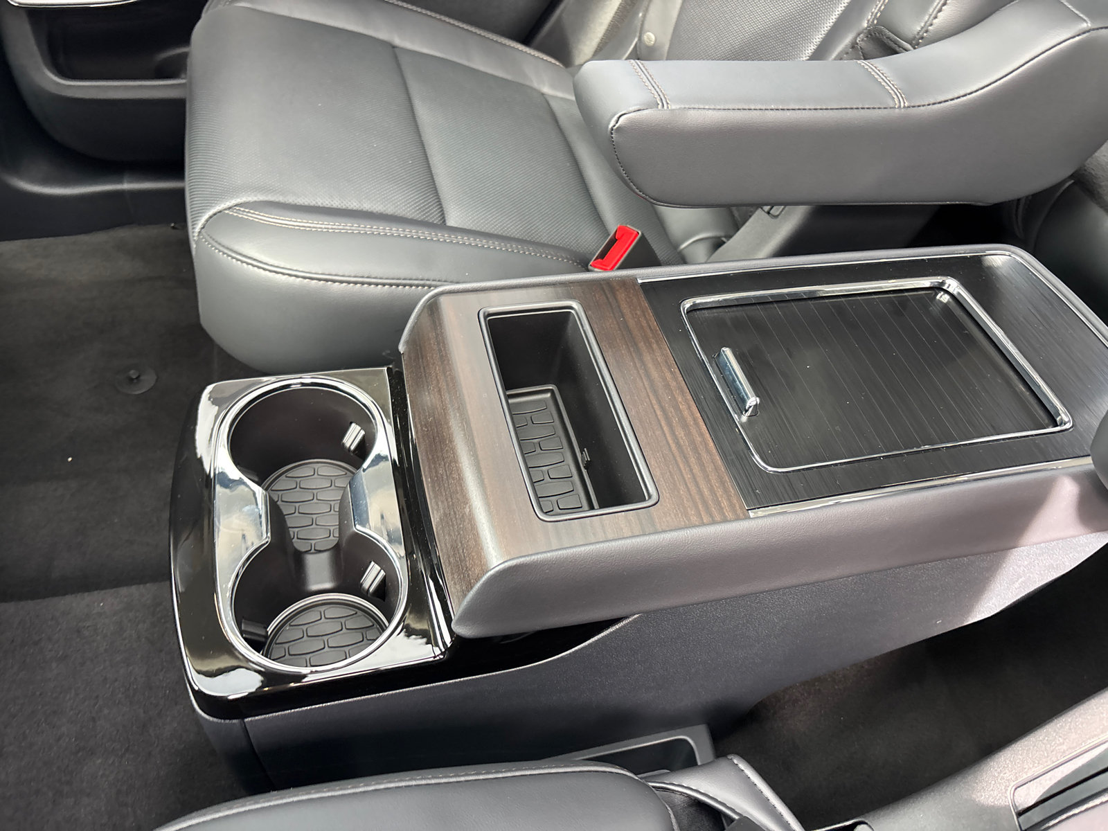 New 2026 Lincoln Aviator Reserve AWD/4WD image 34