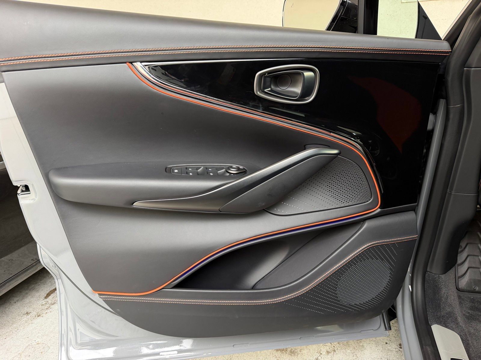 New 2026 Aston Martin DBX S AWD/4WD image 20