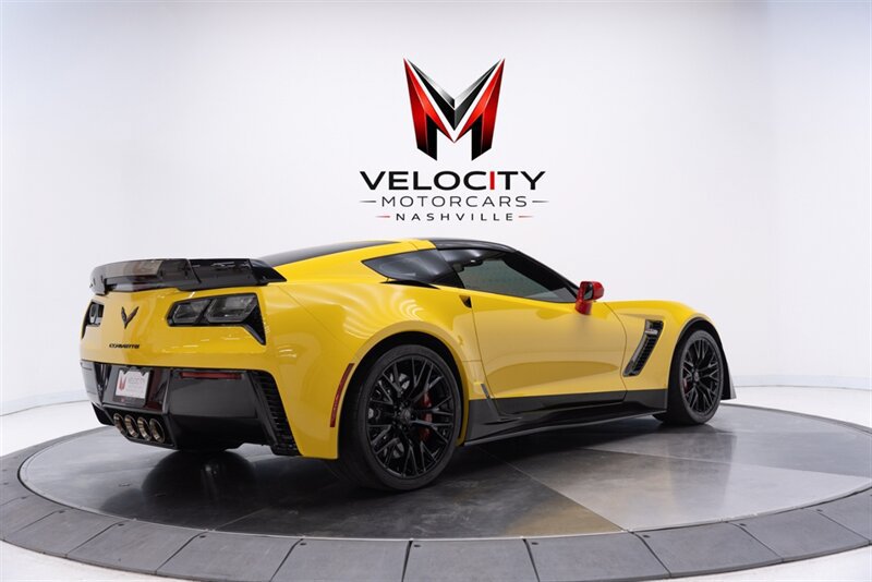 Used 2018 Chevrolet Corvette Z06 RWD image 6