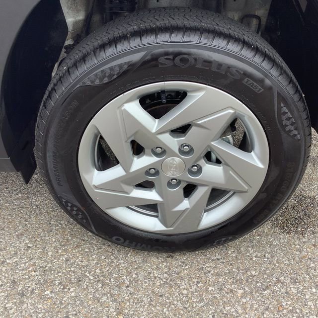 Certified 2026 Hyundai Kona SE image 68