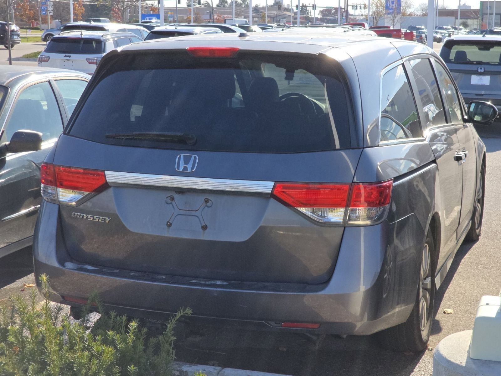Used 2015 Honda Odyssey EX-L image 9