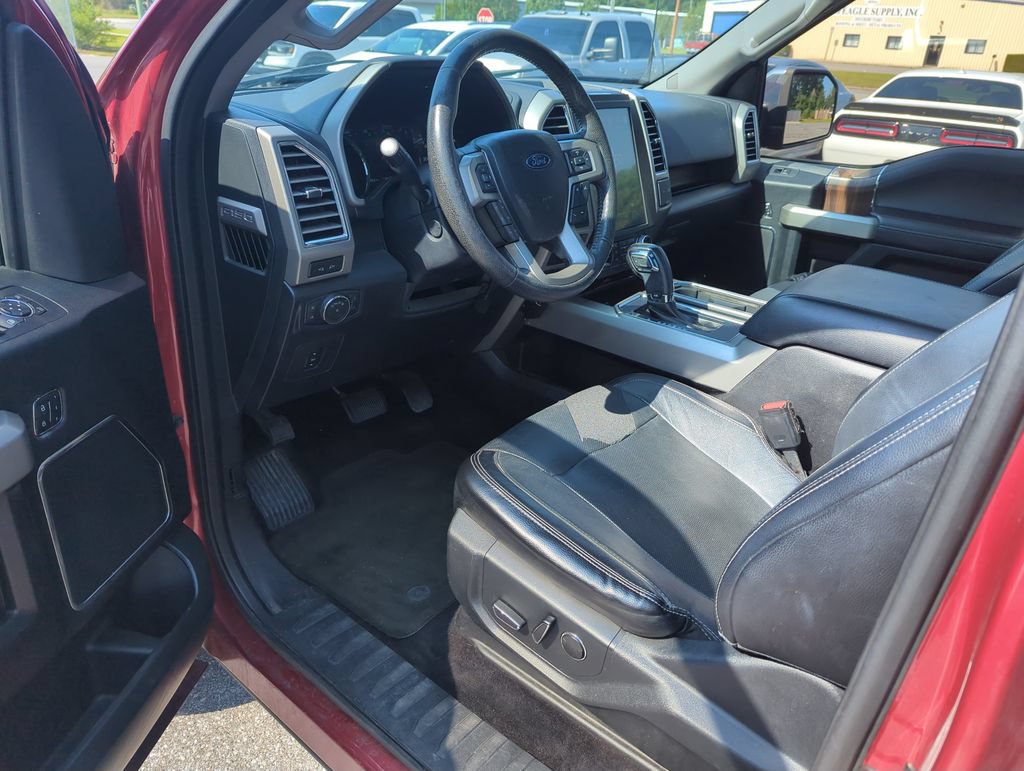 Used 2016 Ford F150 Lariat w/ Equipment Group 502A Luxury RWD image 10
