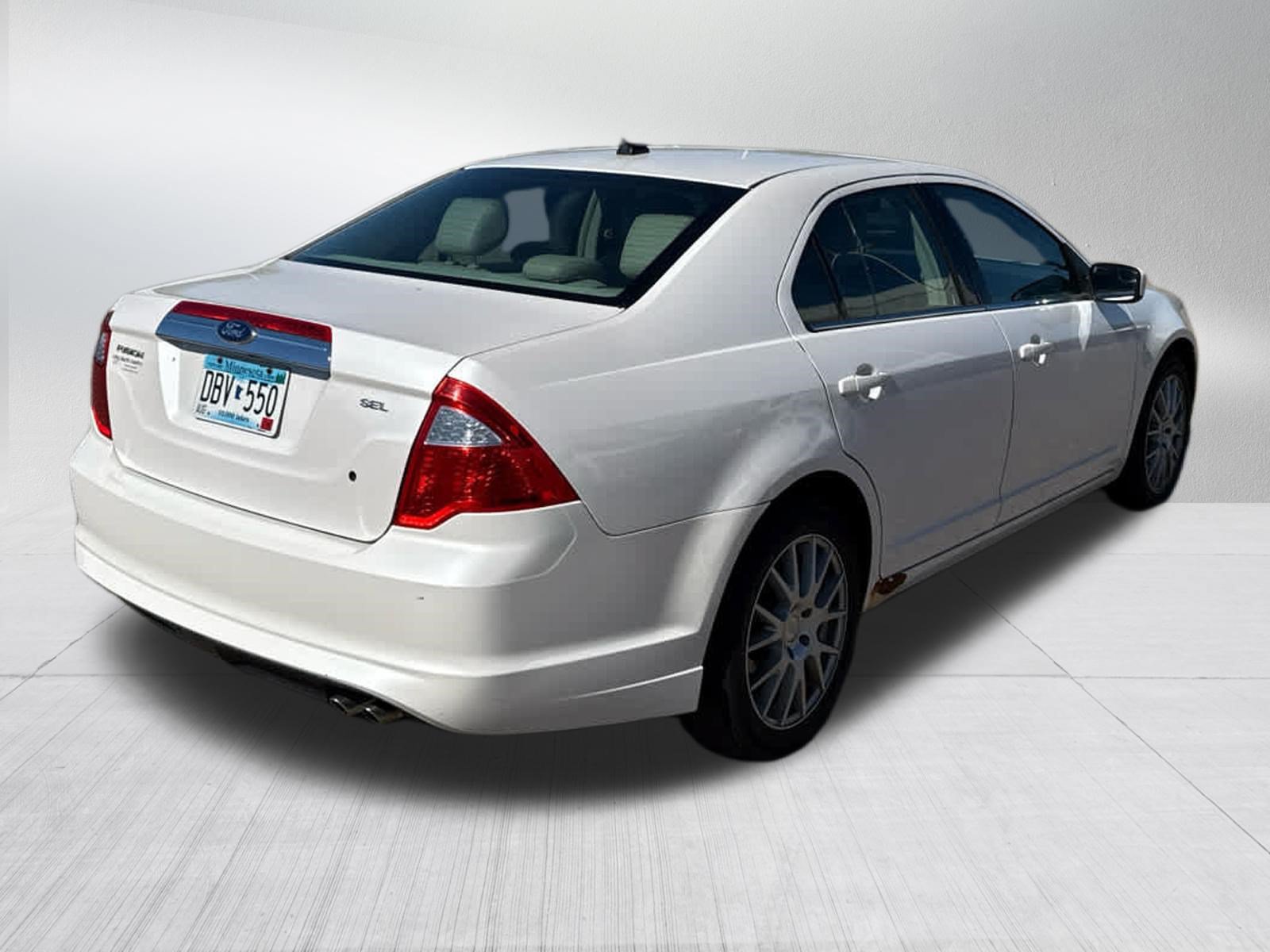 Used 2011 Ford Fusion SEL FWD image 7