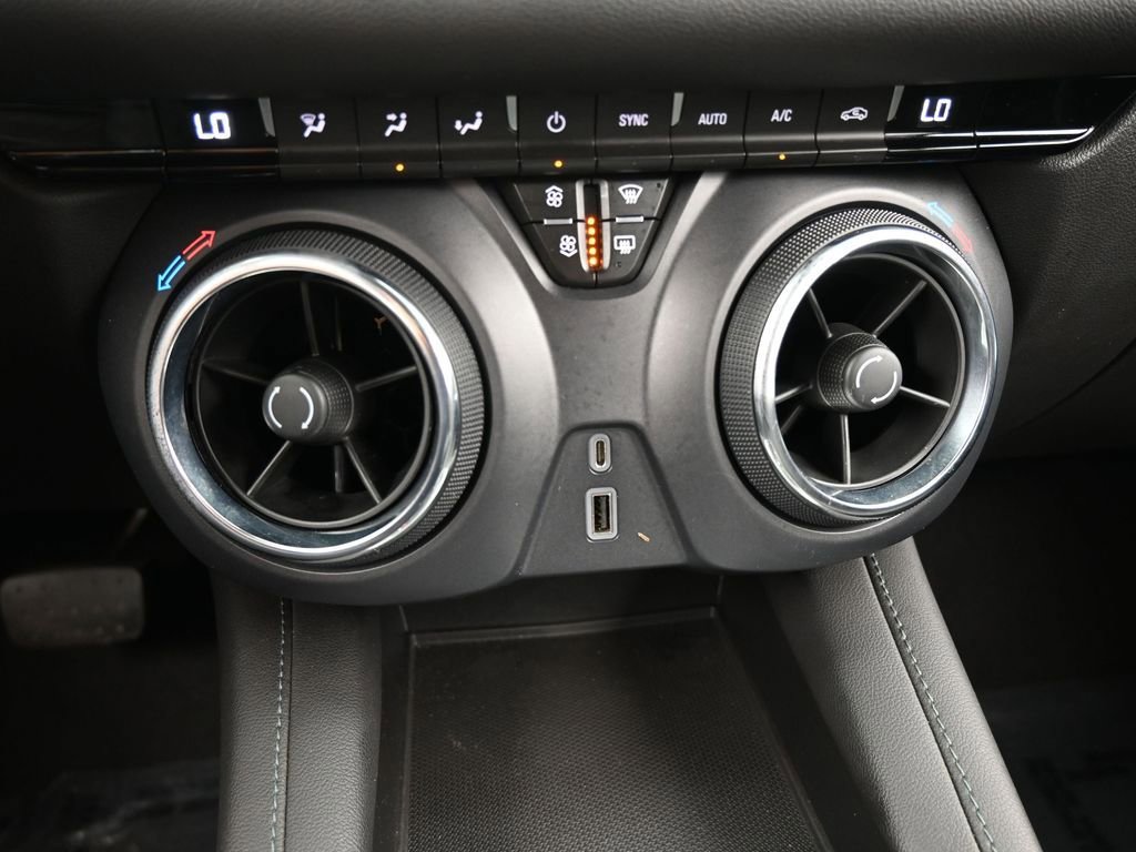 Used 2022 Chevrolet Blazer LT image 13