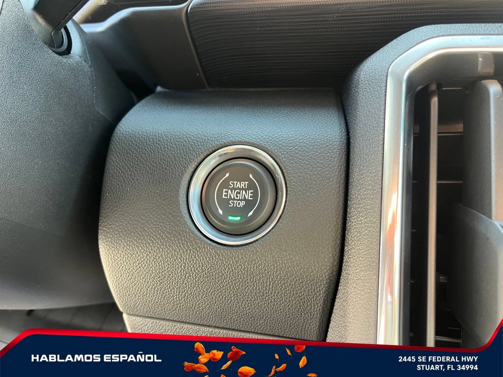 New 2026 GMC Acadia Elevation w/ Black Edition FWD image 29