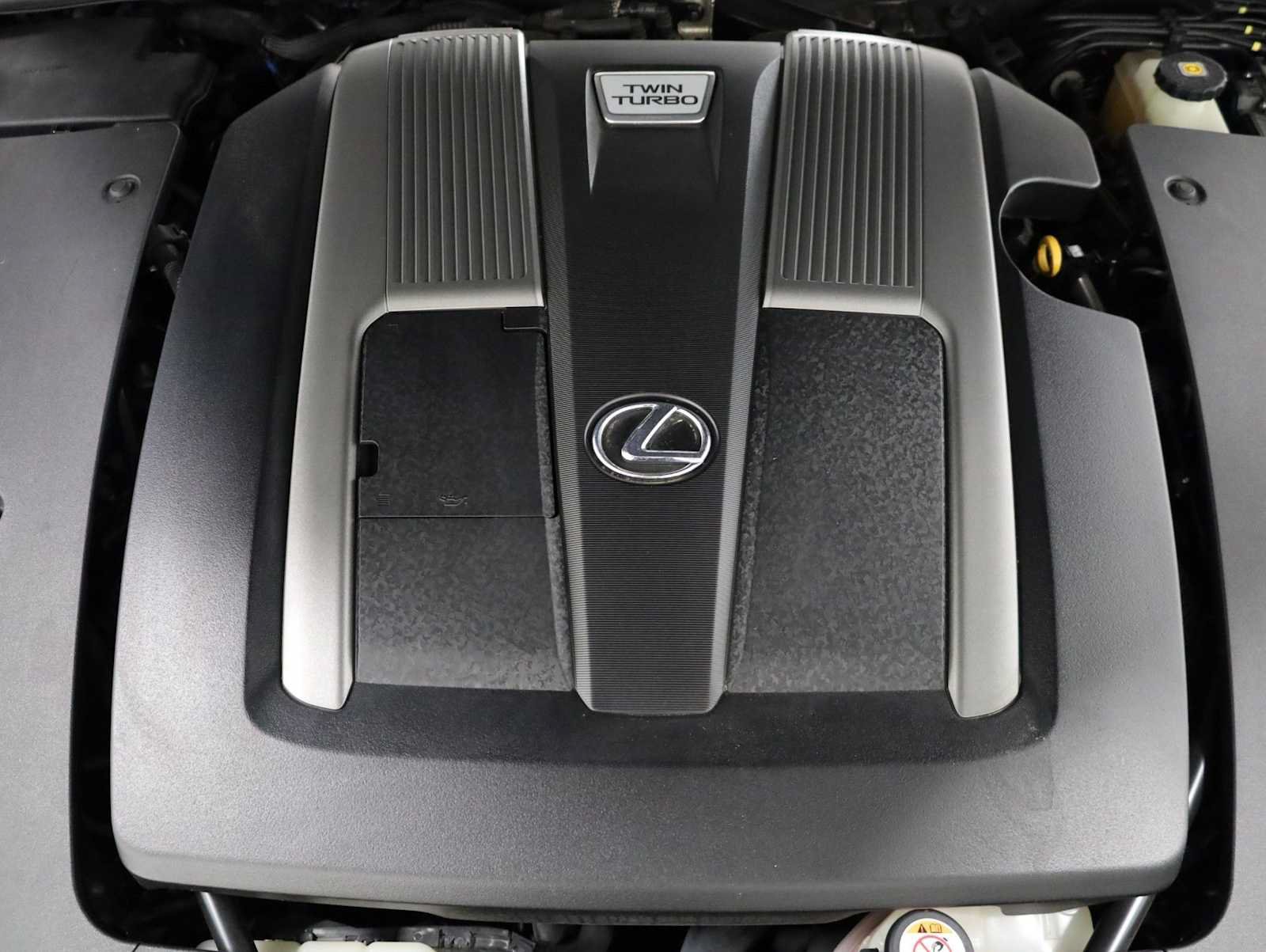Used 2018 Lexus LS 500 w/ Interior Upgrade Package RWD image 40