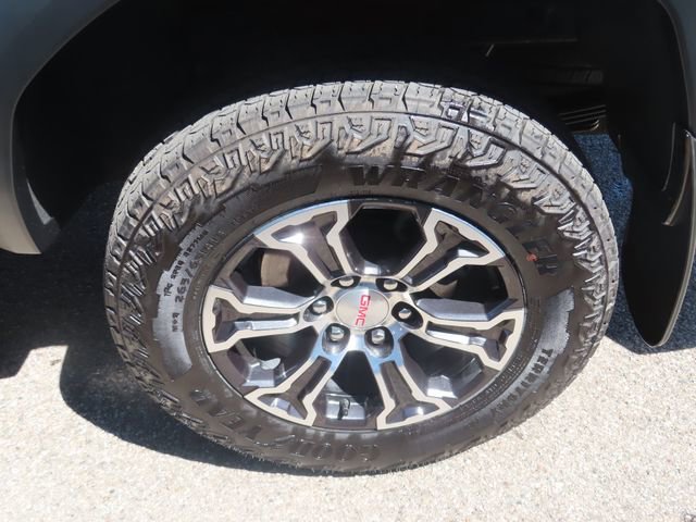 Used 2025 GMC Canyon AT4 w/ Technology Plus Package AWD/4WD image 16