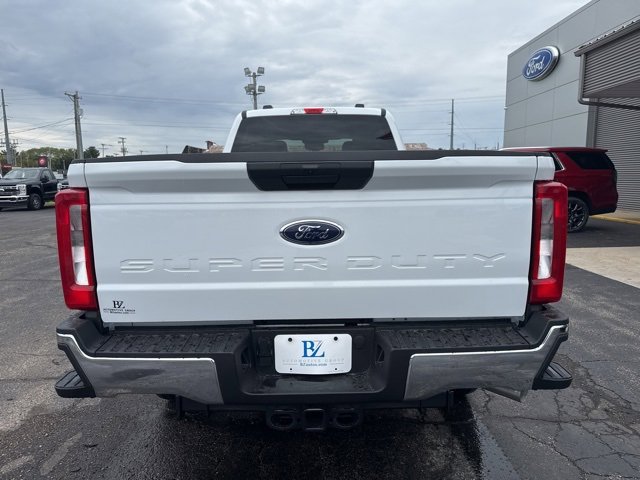 New 2026 Ford F350 XLT w/ Snow Plow/Camper Package image 5