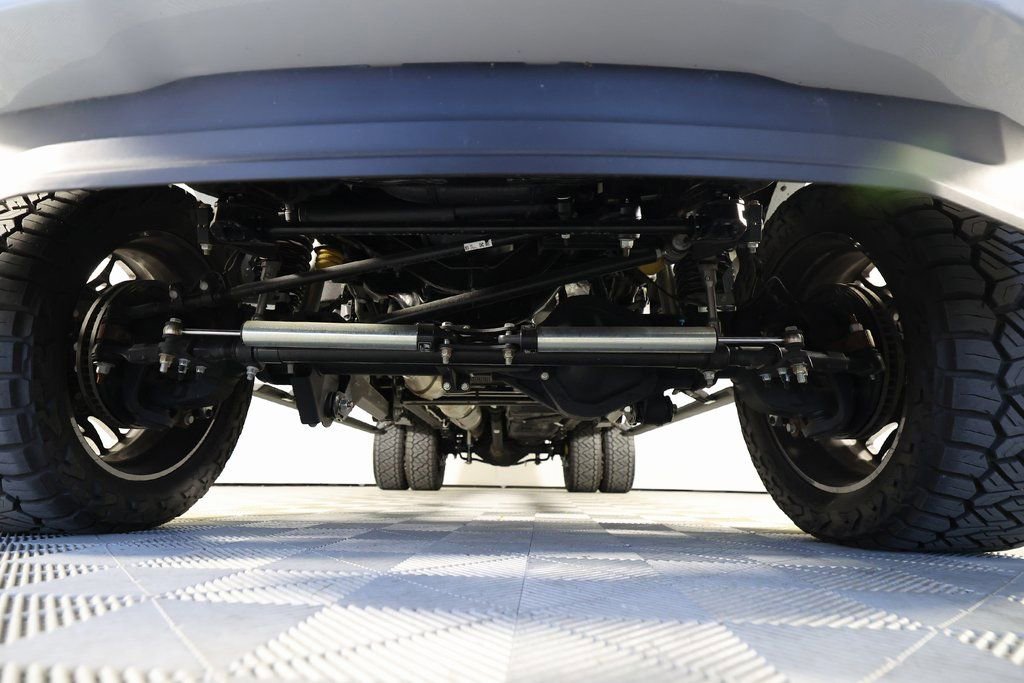 Used 2025 Ford F450 Platinum w/ Platinum Plus Package image 40