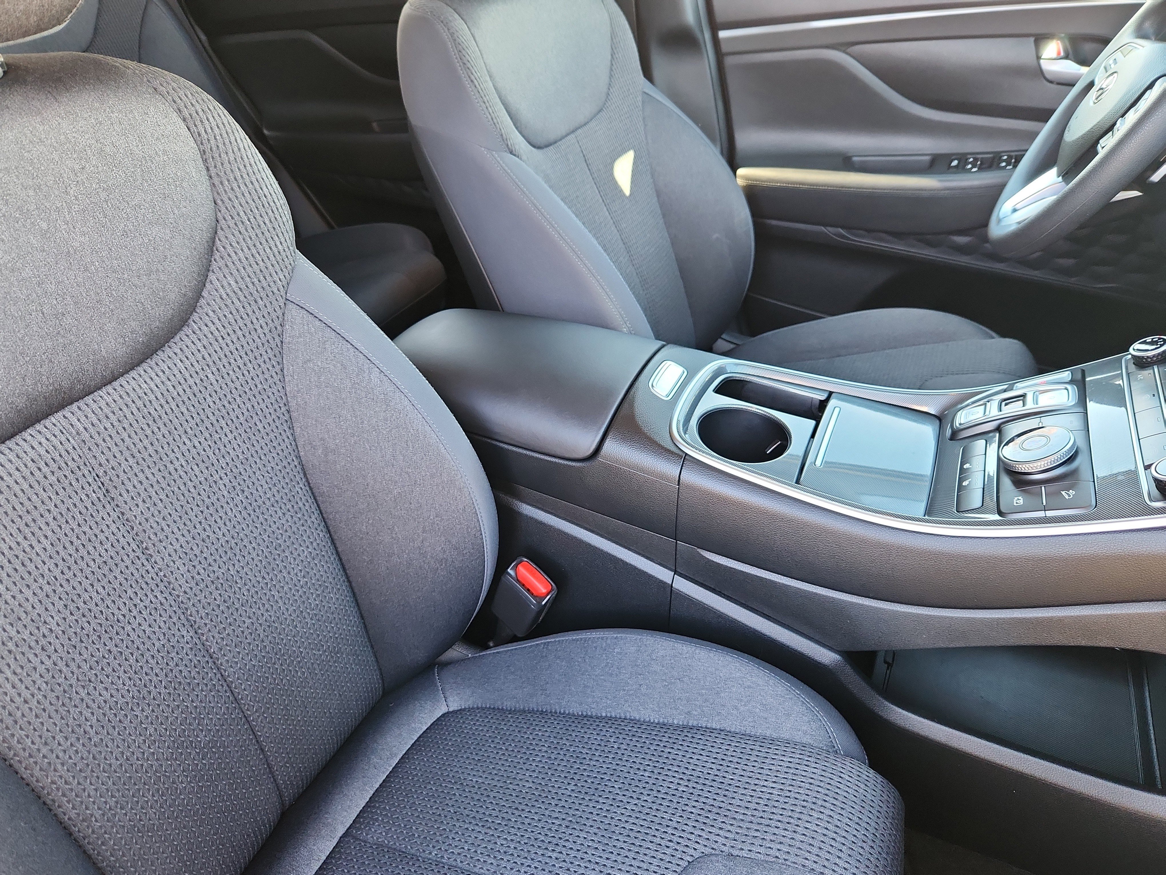 Used 2022 Hyundai Santa Fe SEL image 13