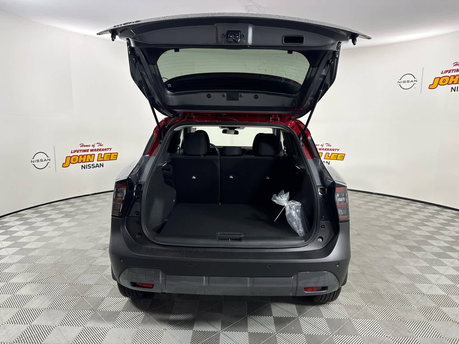 New 2026 Nissan Kicks SV image 5