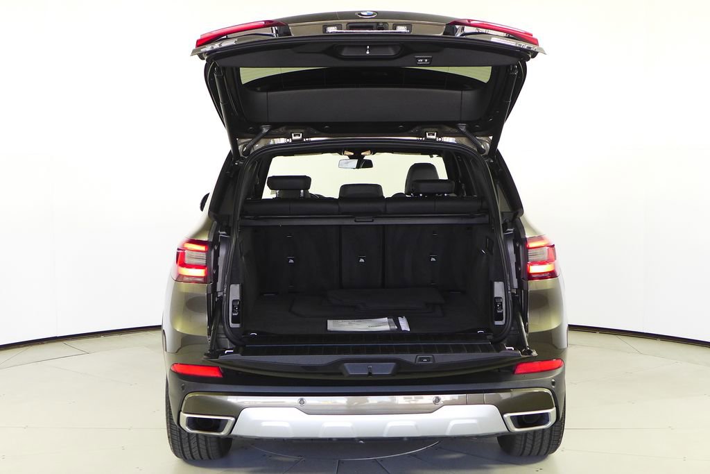 Used 2021 BMW X5 sDrive40i w/ Premium Package image 10