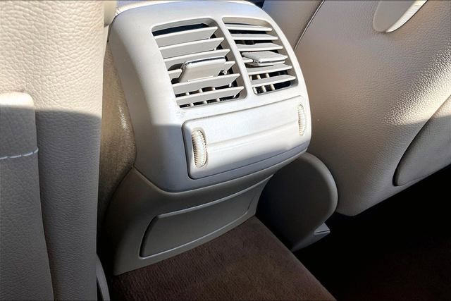 Used 2007 Mercedes-Benz E 350 Sedan image 10