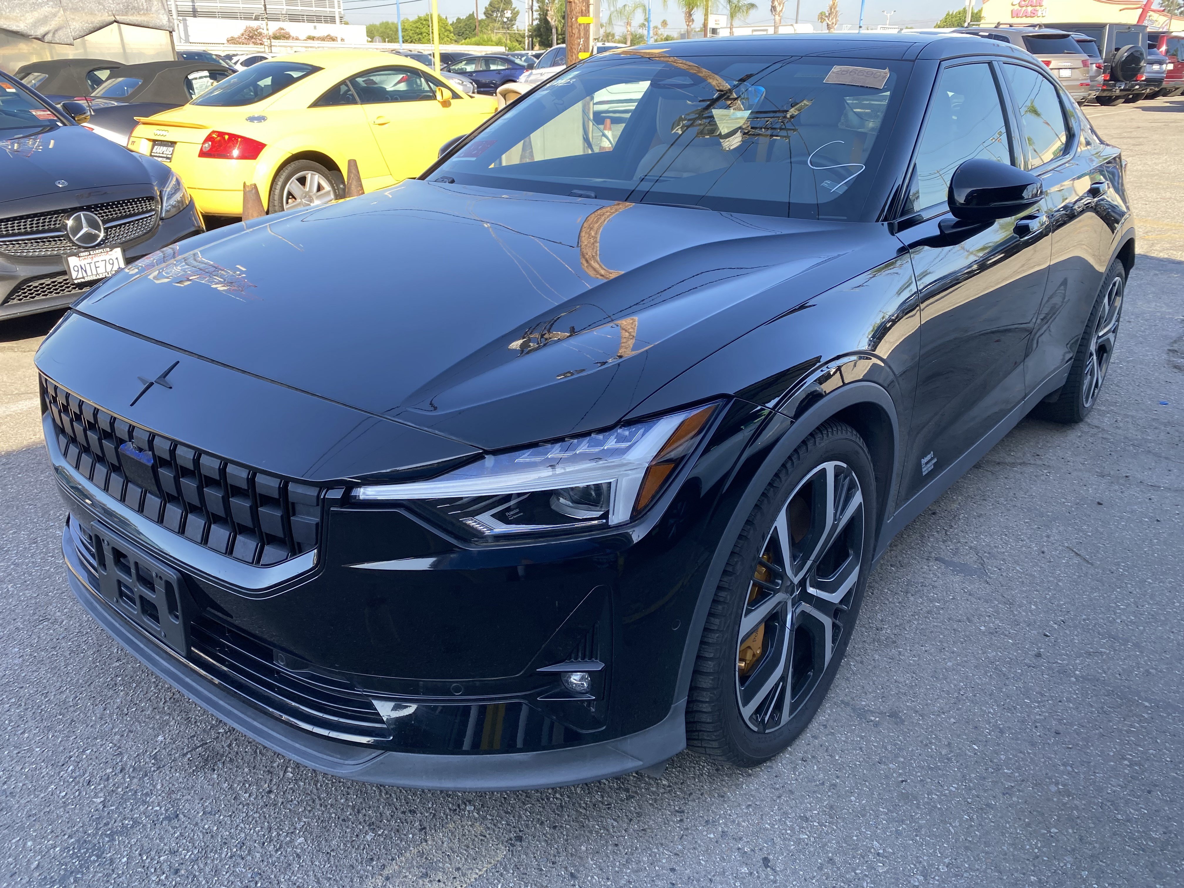 Used 2022 Polestar Polestar 2 w/ Performance Package AWD/4WD image 2