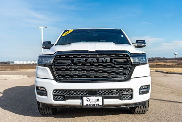Used 2025 RAM 1500 Big Horn AWD/4WD image 2