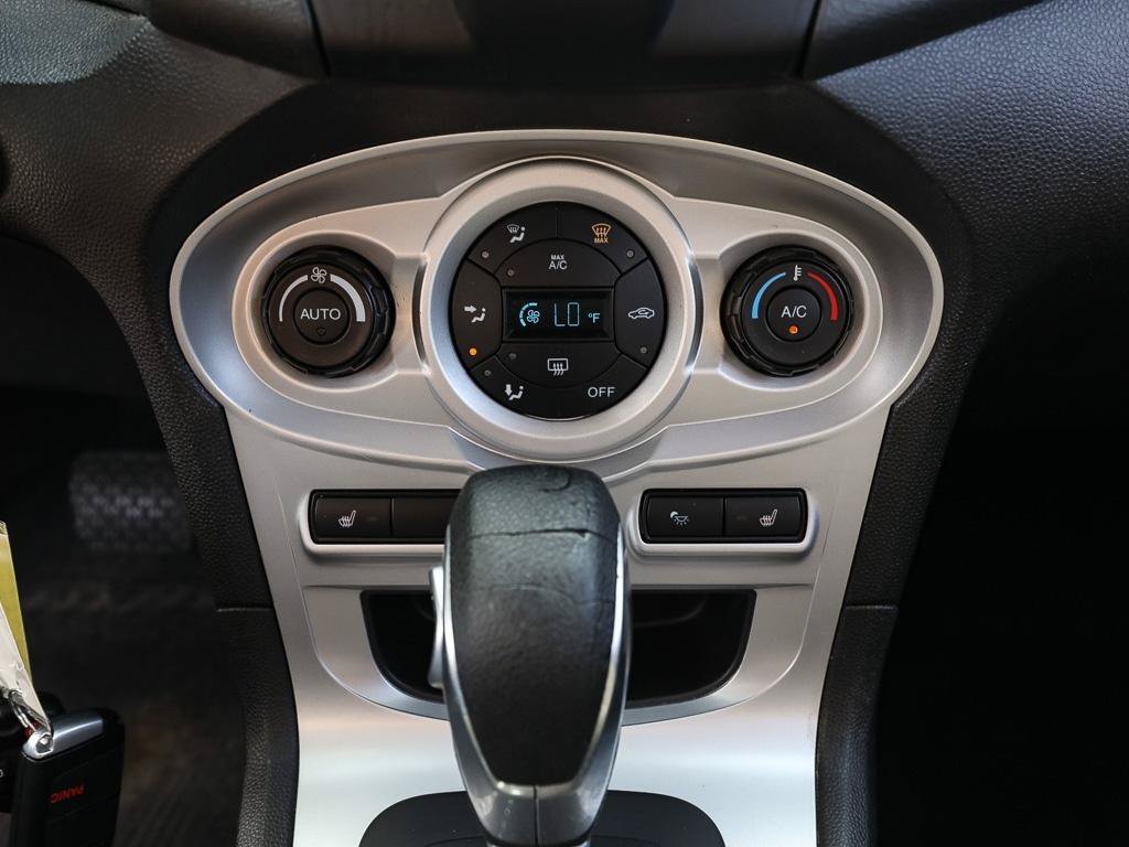 Used 2015 Ford Fiesta SE w/ Comfort Package FWD image 19