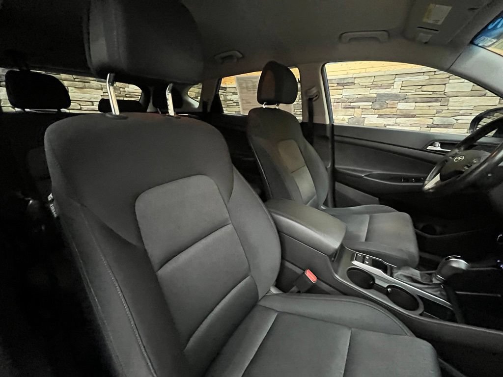 Used 2017 Hyundai Tucson Sport w/ Cargo Package AWD/4WD image 31