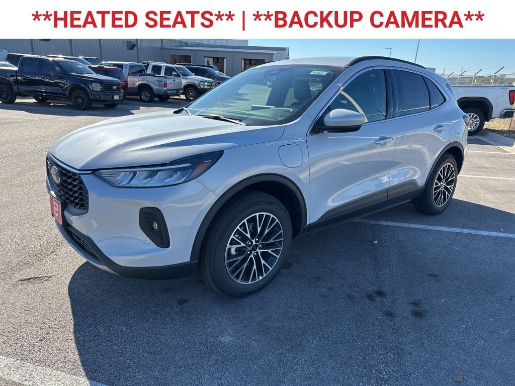New 2026 Ford Escape SE FWD image 3