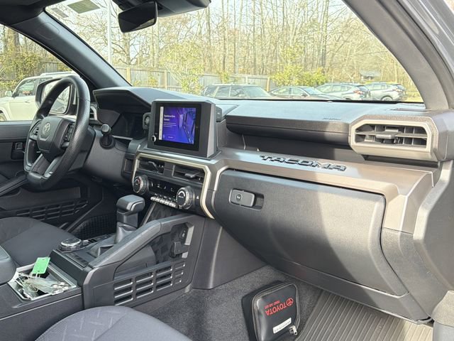 Used 2024 Toyota Tacoma SR5 image 19
