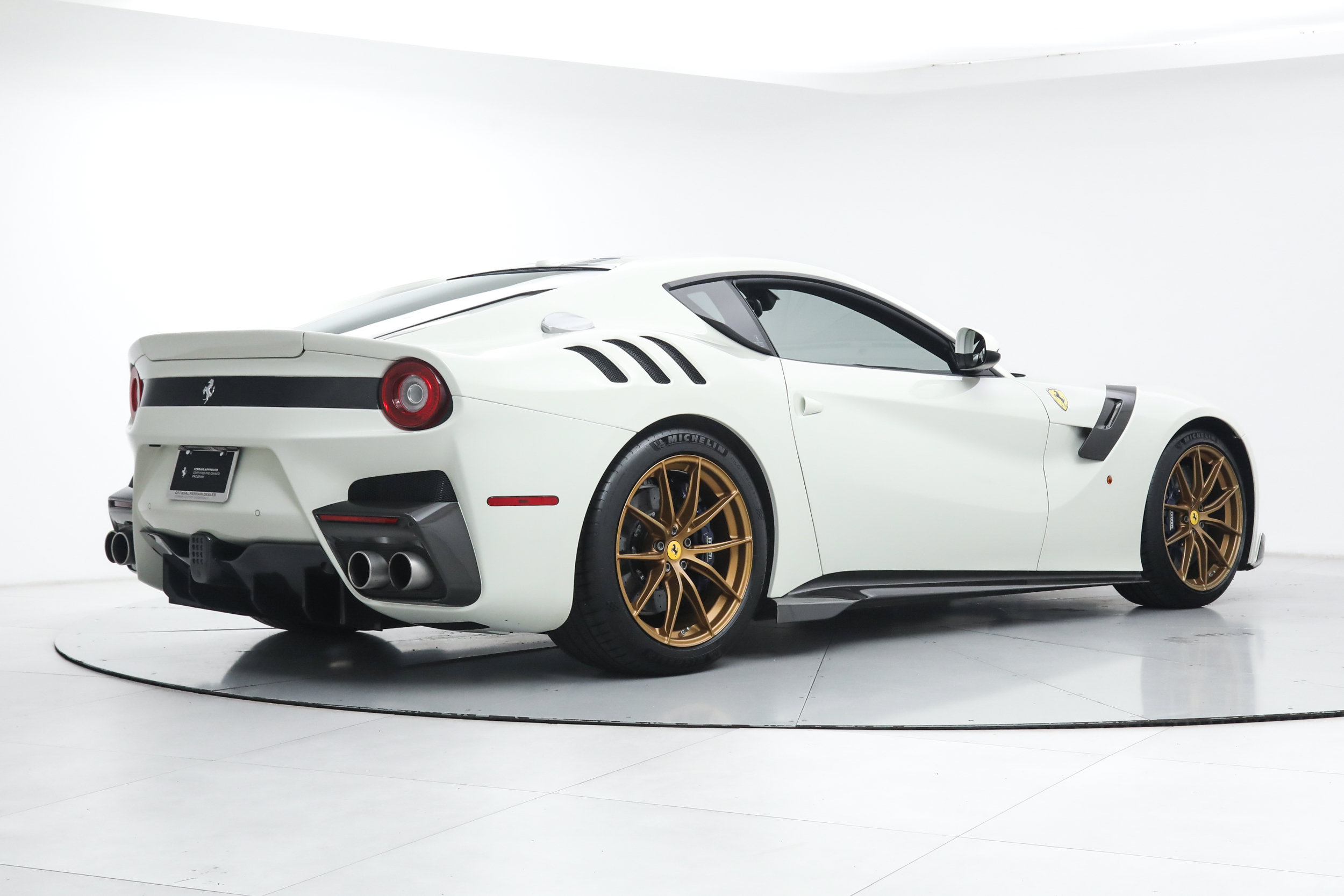Used 2017 Ferrari F12tdf RWD image 3