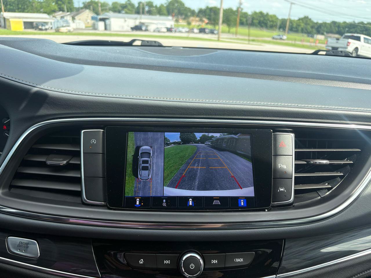 Used 2022 Buick Enclave Premium FWD image 20
