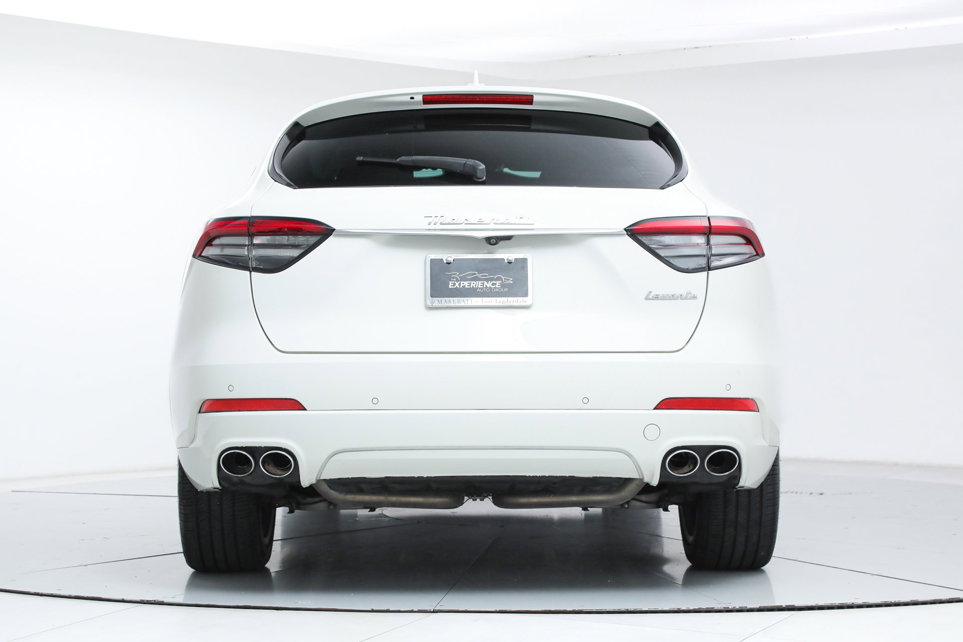 Certified 2023 Maserati Levante GT image 4