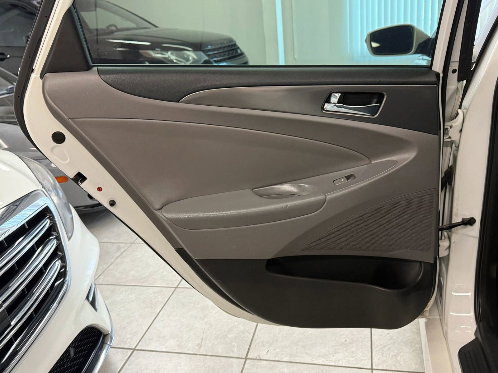 Used 2013 Hyundai Sonata Hybrid image 17