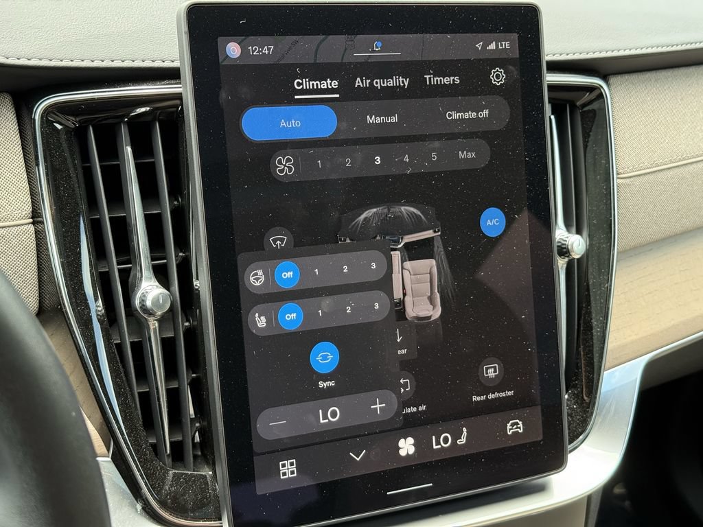 Certified 2025 Volvo XC90 B5 Core AWD/4WD image 27