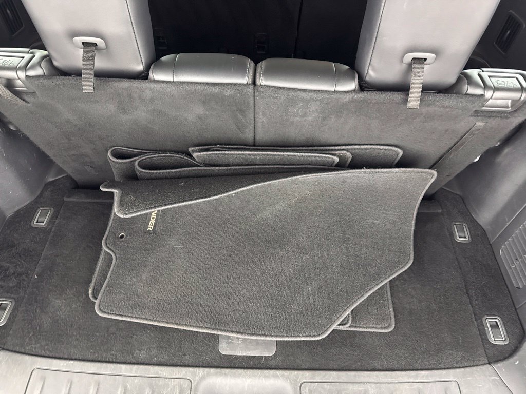 Used 2018 Nissan Pathfinder SL FWD image 39