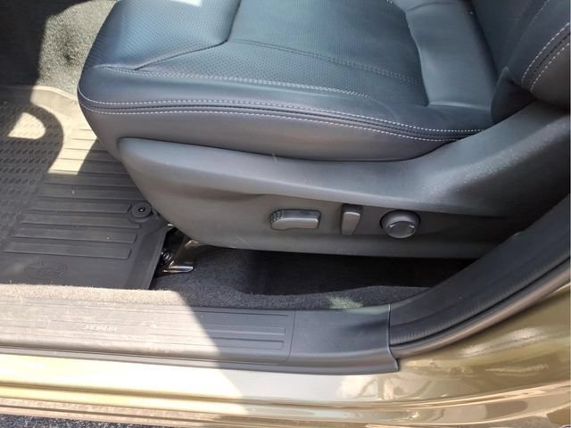 Used 2023 Subaru Forester Touring AWD/4WD image 24