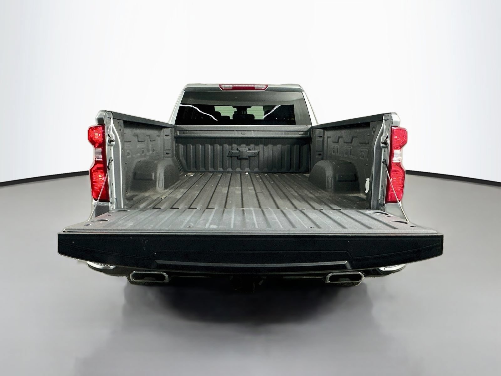 Used 2024 Chevrolet Silverado 1500 Custom Trail Boss AWD/4WD image 26