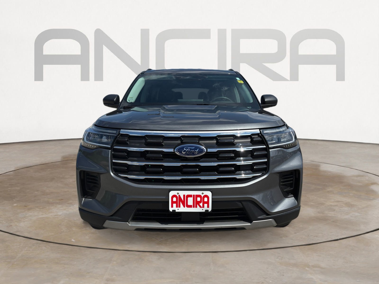 Used 2025 Ford Explorer Active RWD image 5