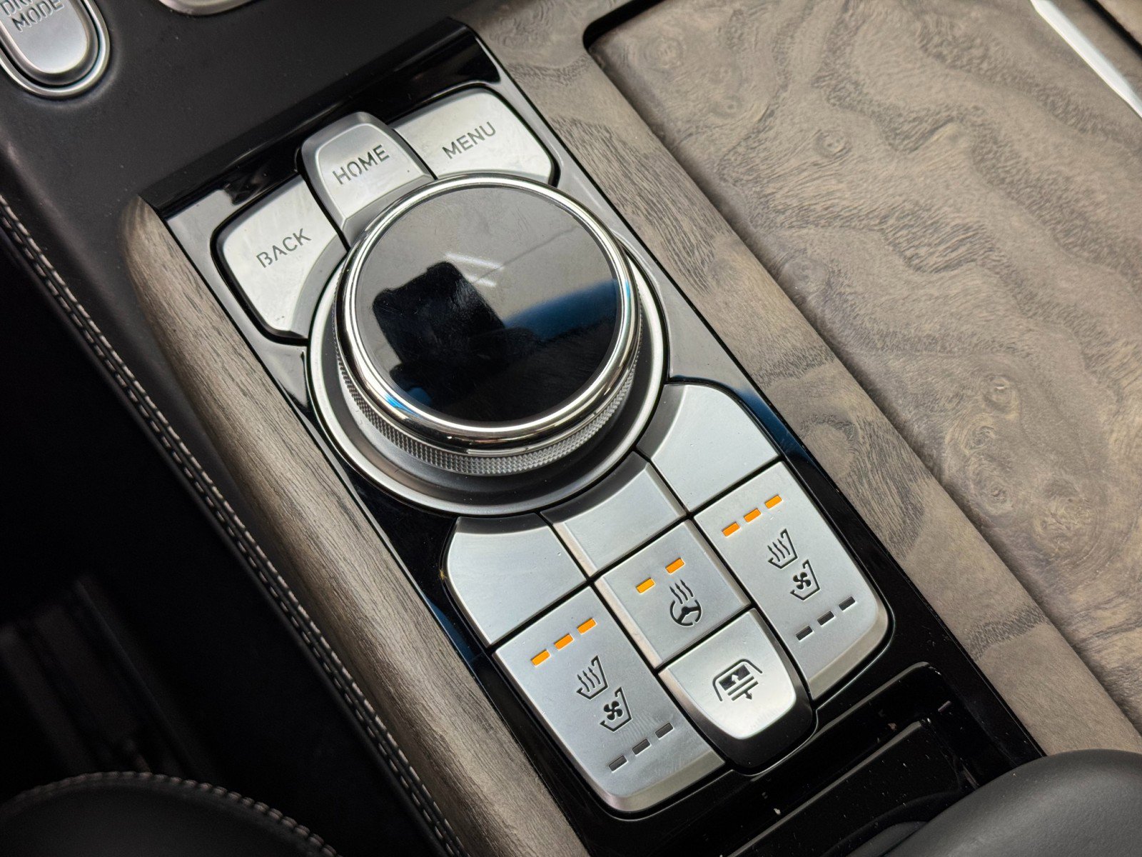 Used 2021 Genesis G90 5.0 Ultimate image 34