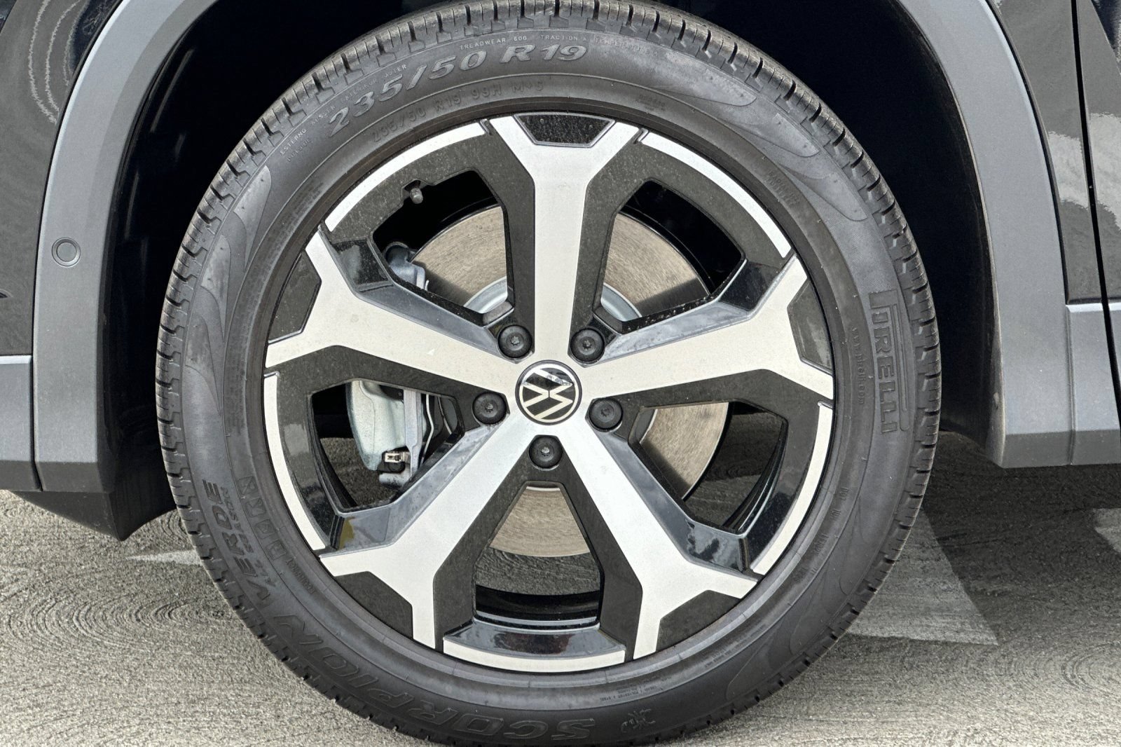 New 2026 Volkswagen Tiguan SE AWD/4WD image 25
