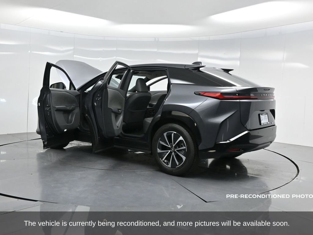 Used 2024 Lexus RZ 300e Premium image 47