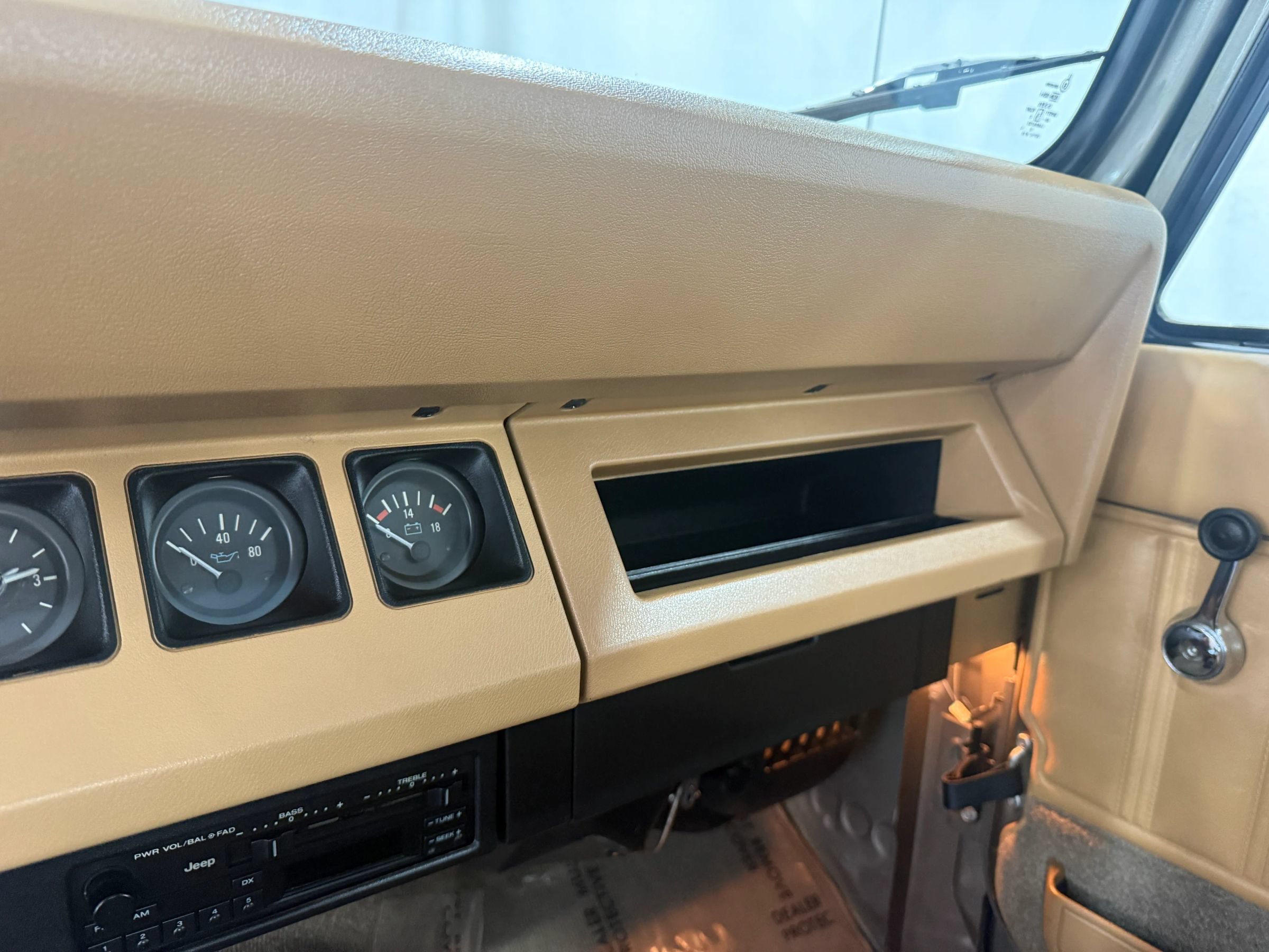 Used 1988 Jeep Wrangler Sahara AWD/4WD image 28