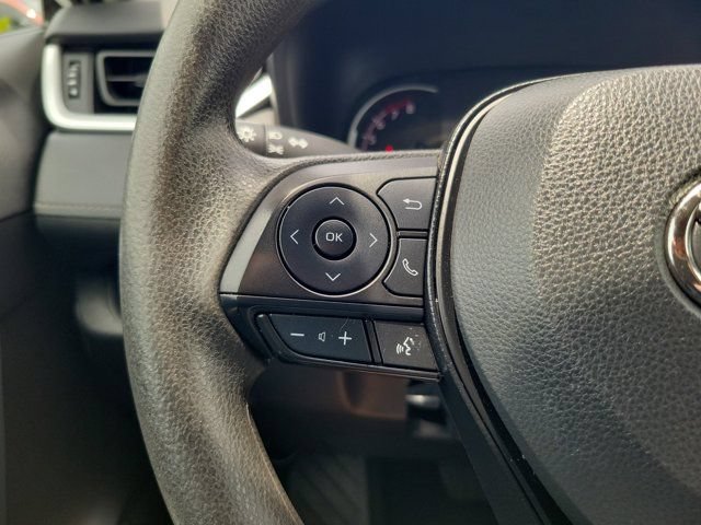 Used 2024 Toyota RAV4 XLE FWD image 26