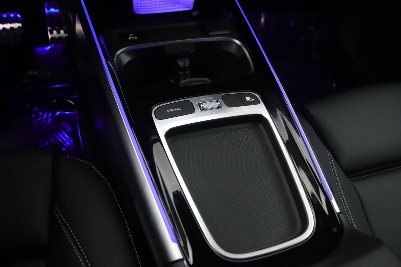 New 2026 Mercedes-Benz GLB 35 AMG 4MATIC image 7