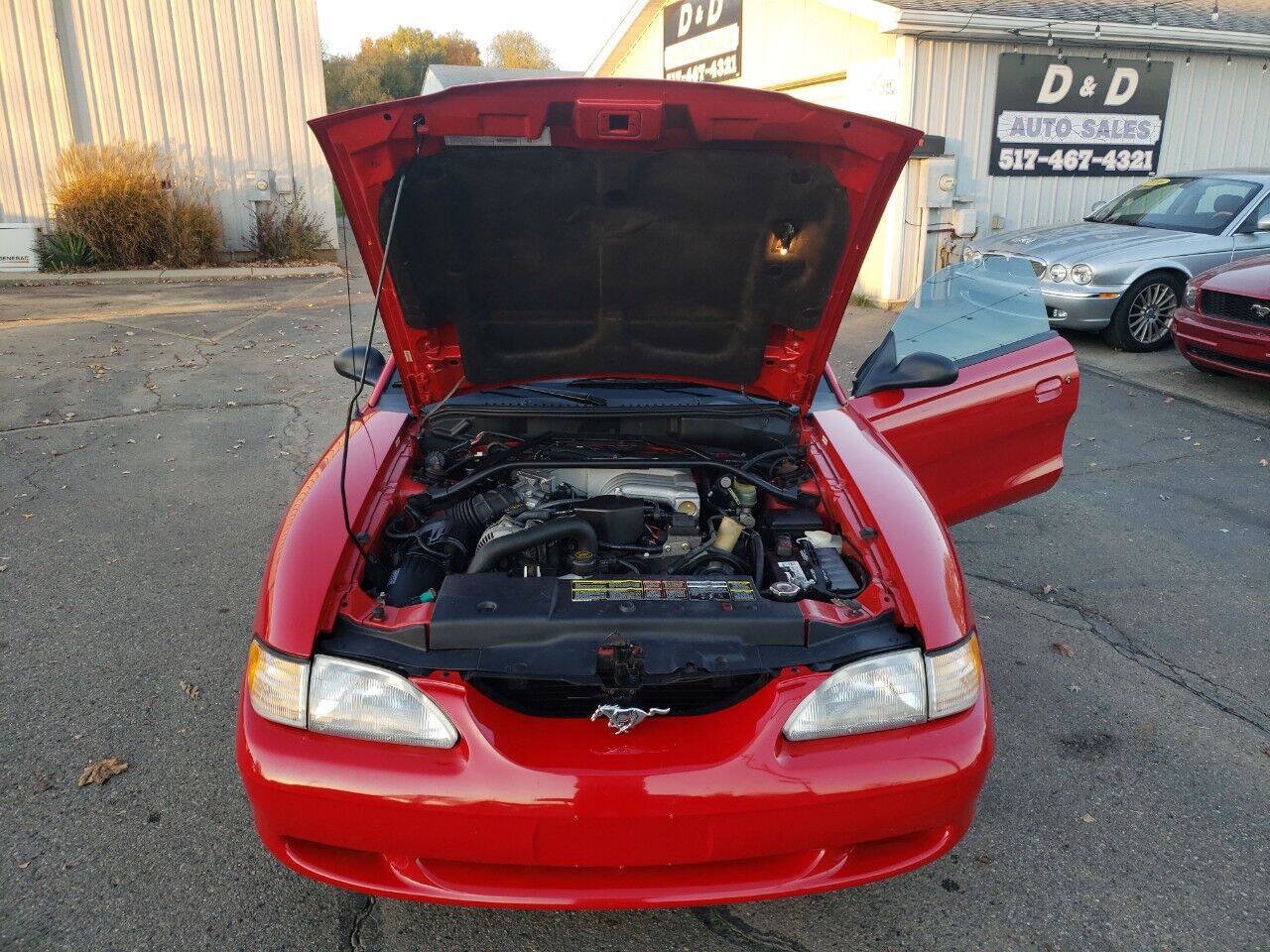 Used 1994 Ford Mustang GT RWD image 31