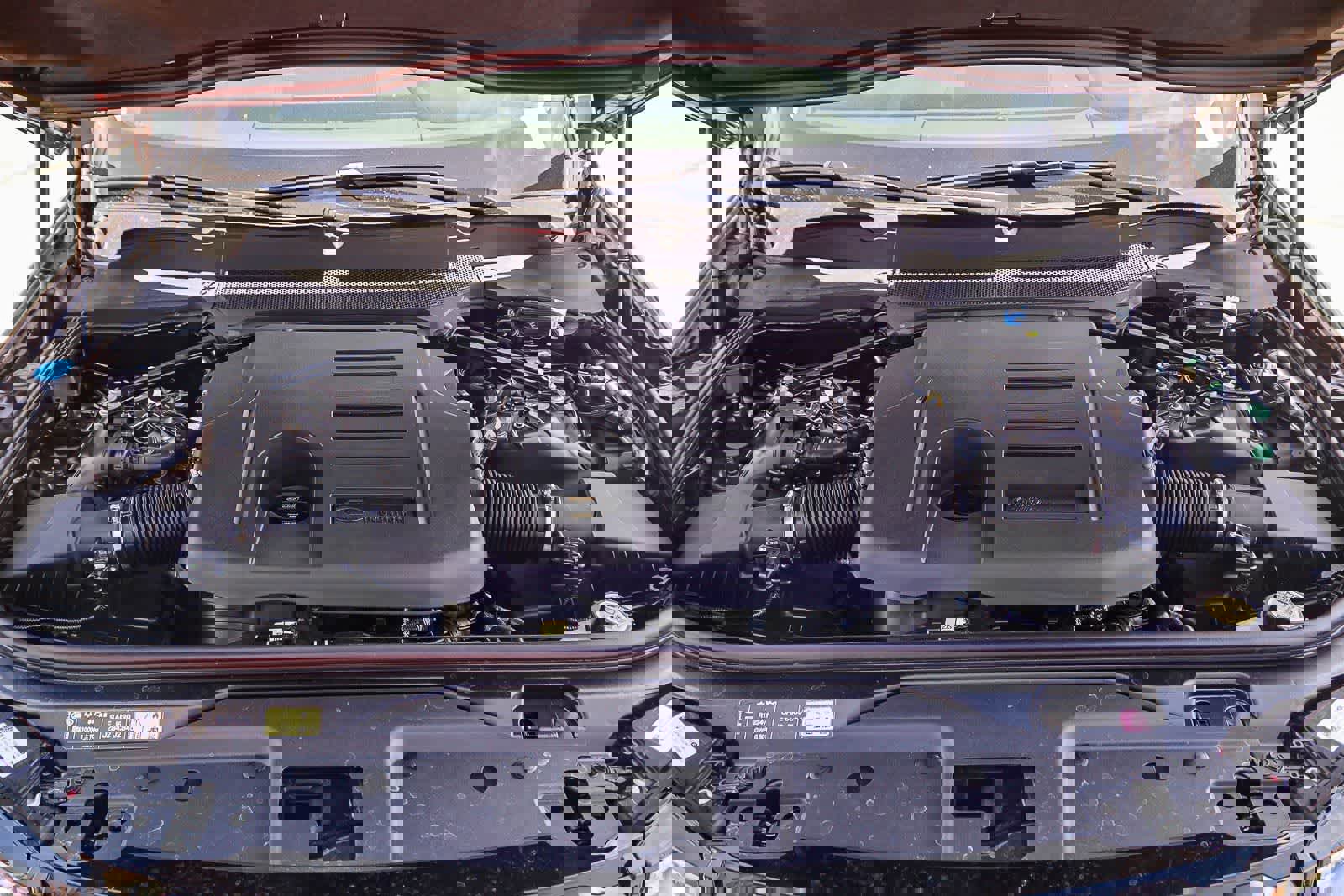 New 2026 Land Rover Discovery Limited Edition AWD/4WD image 30