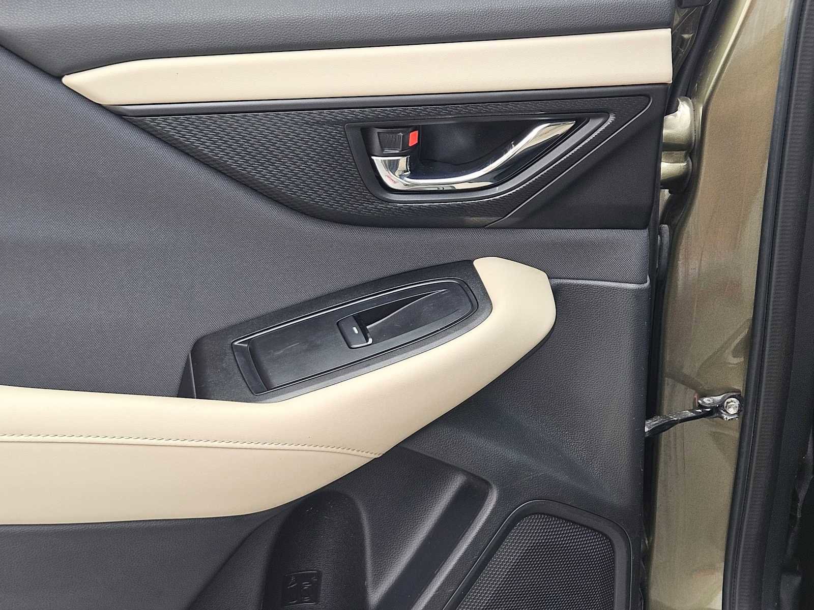 Used 2023 Subaru Outback Touring image 23