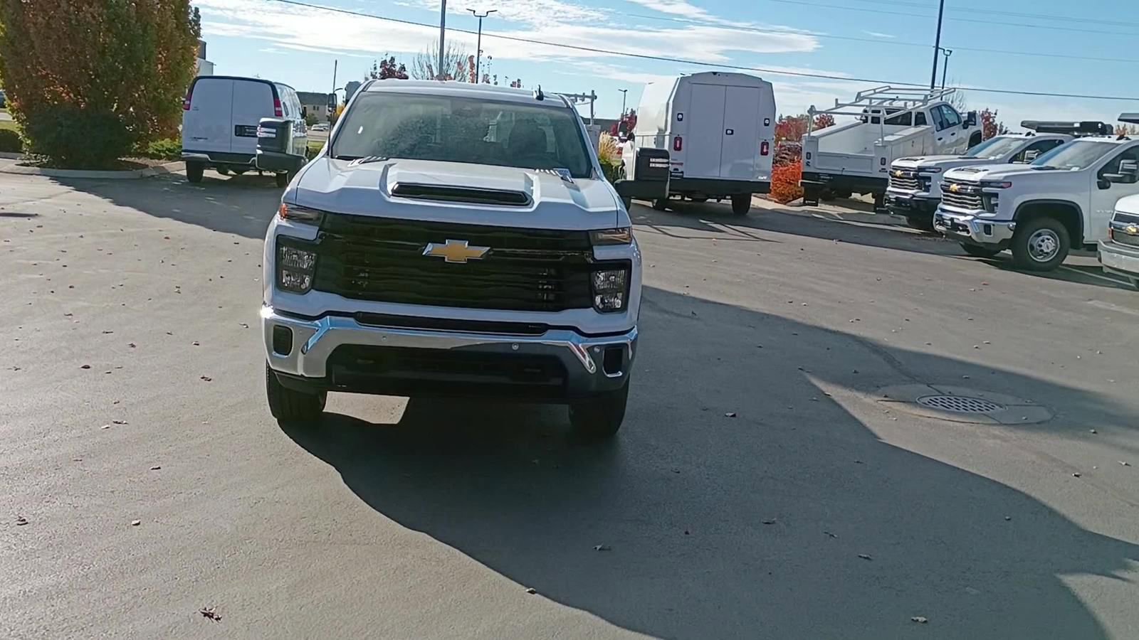 New 2026 Chevrolet Silverado 3500 W/T image 6