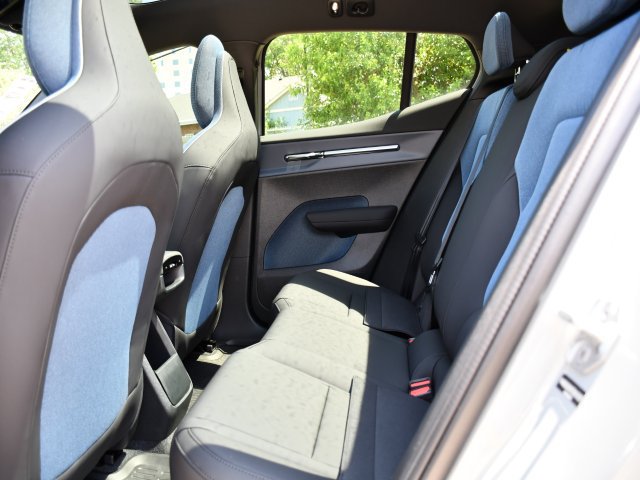 New 2026 Volvo EX30 Plus w/ Protection Package Premier AWD/4WD image 14