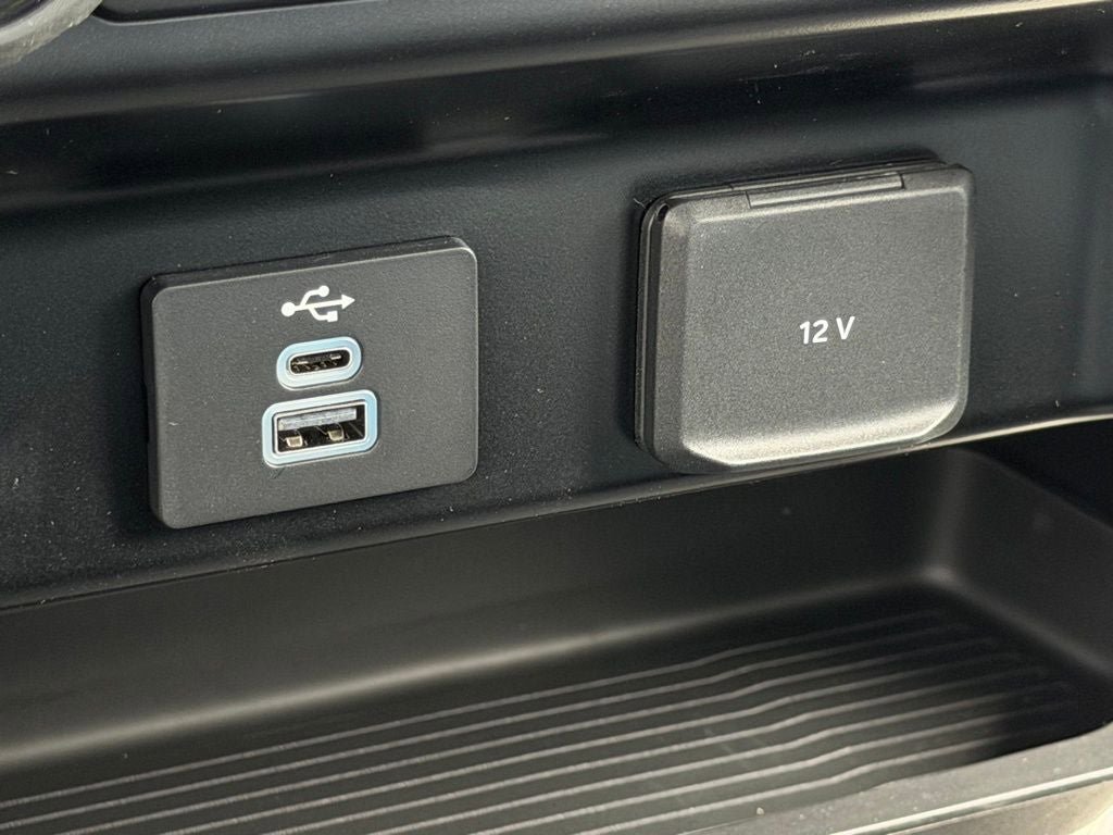 New 2026 Ford F550 4x4 Crew Cab image 27