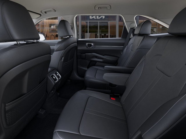 Used 2025 Kia Sorento EX AWD/4WD image 18
