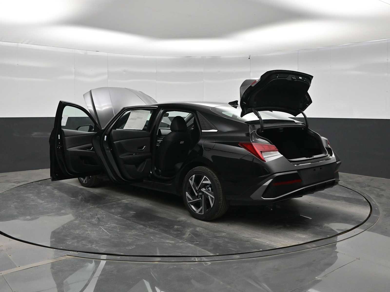 New 2026 Hyundai Elantra Limited FWD image 44