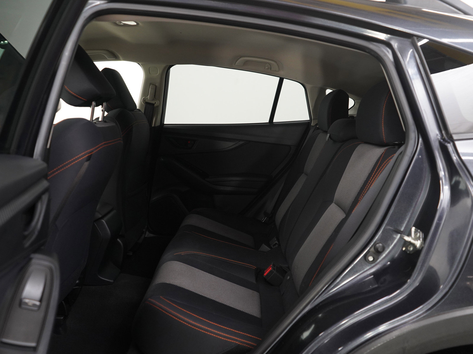 Used 2018 Subaru Crosstrek 2.0i Premium w/ Eyesight System image 16