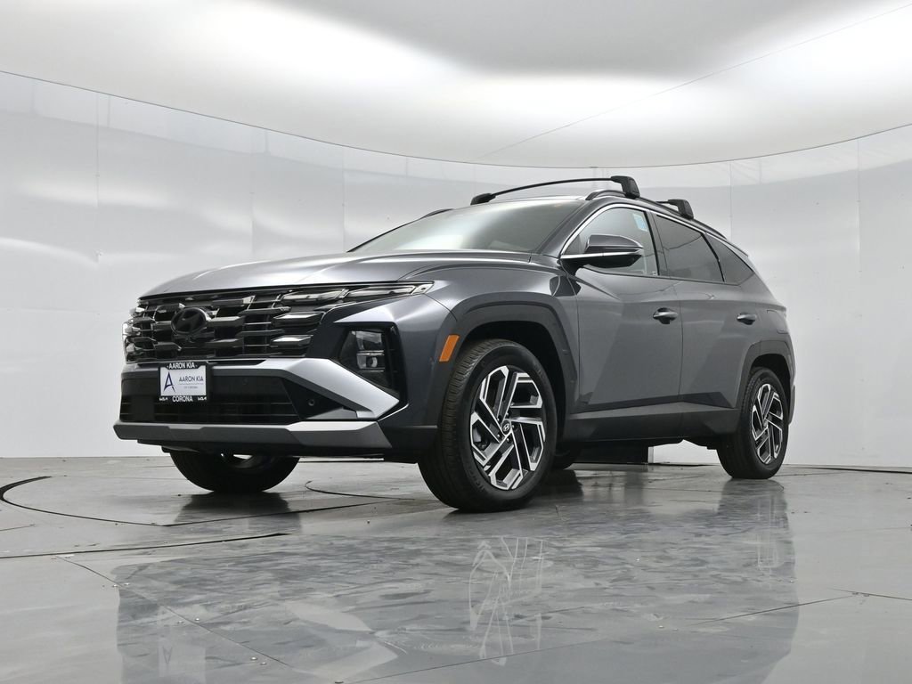 Used 2025 Hyundai Tucson Limited AWD/4WD image 46