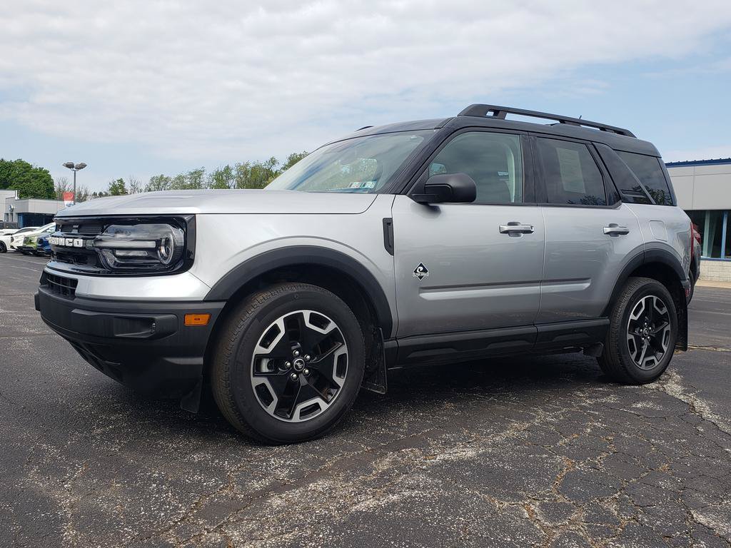 Used 2023 Ford Bronco Sport Outer Banks w/ Tech Package AWD/4WD image 8